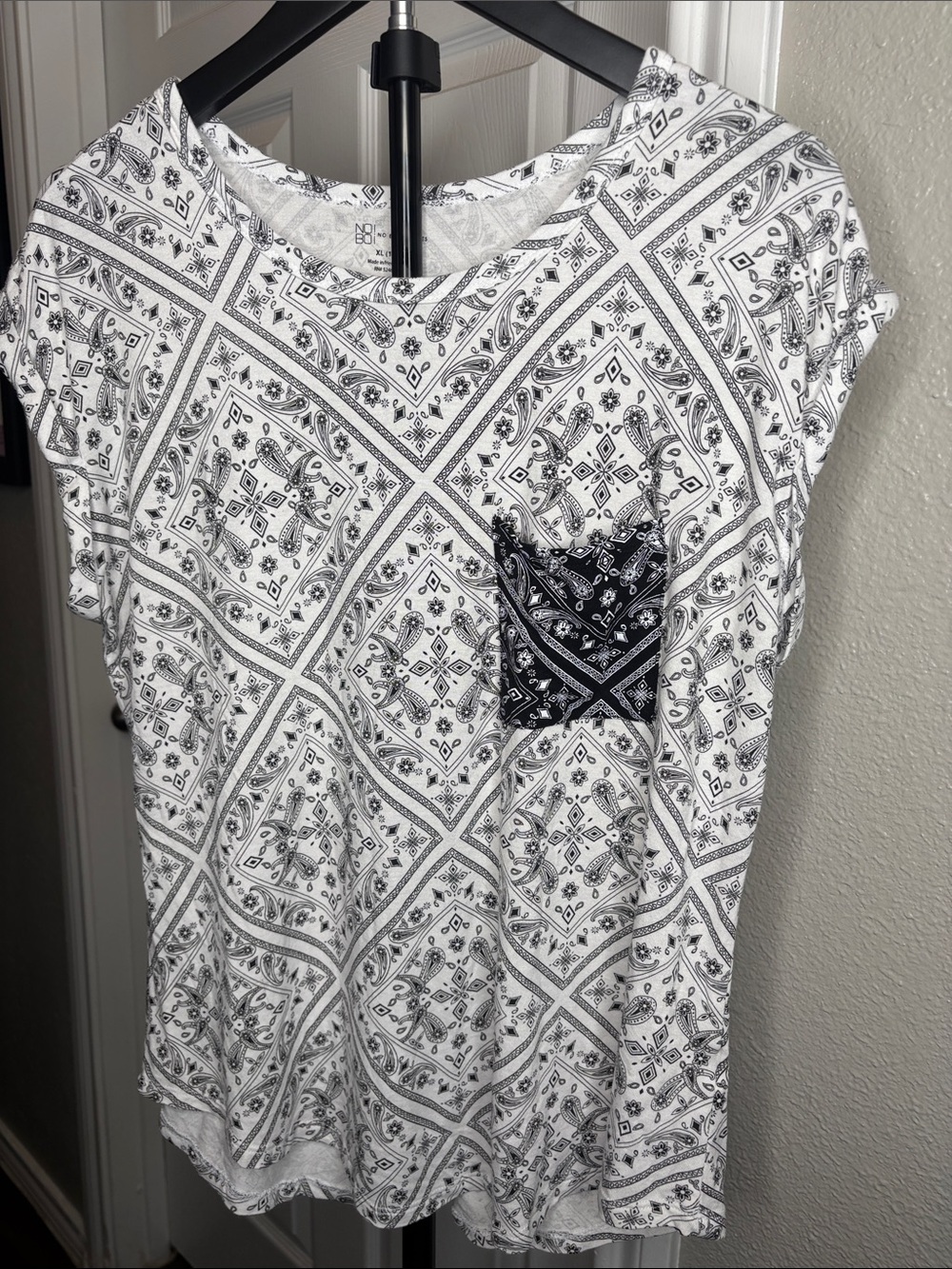 No Boundaries Black and White Bandana Print Tee
